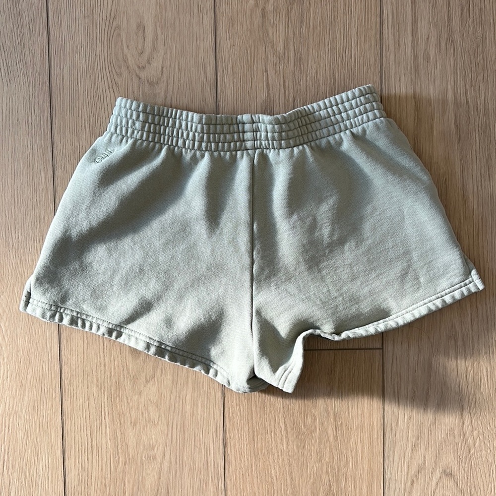 TNA | Cozy AF Fleece Perfect 2” Shorts Size Small
